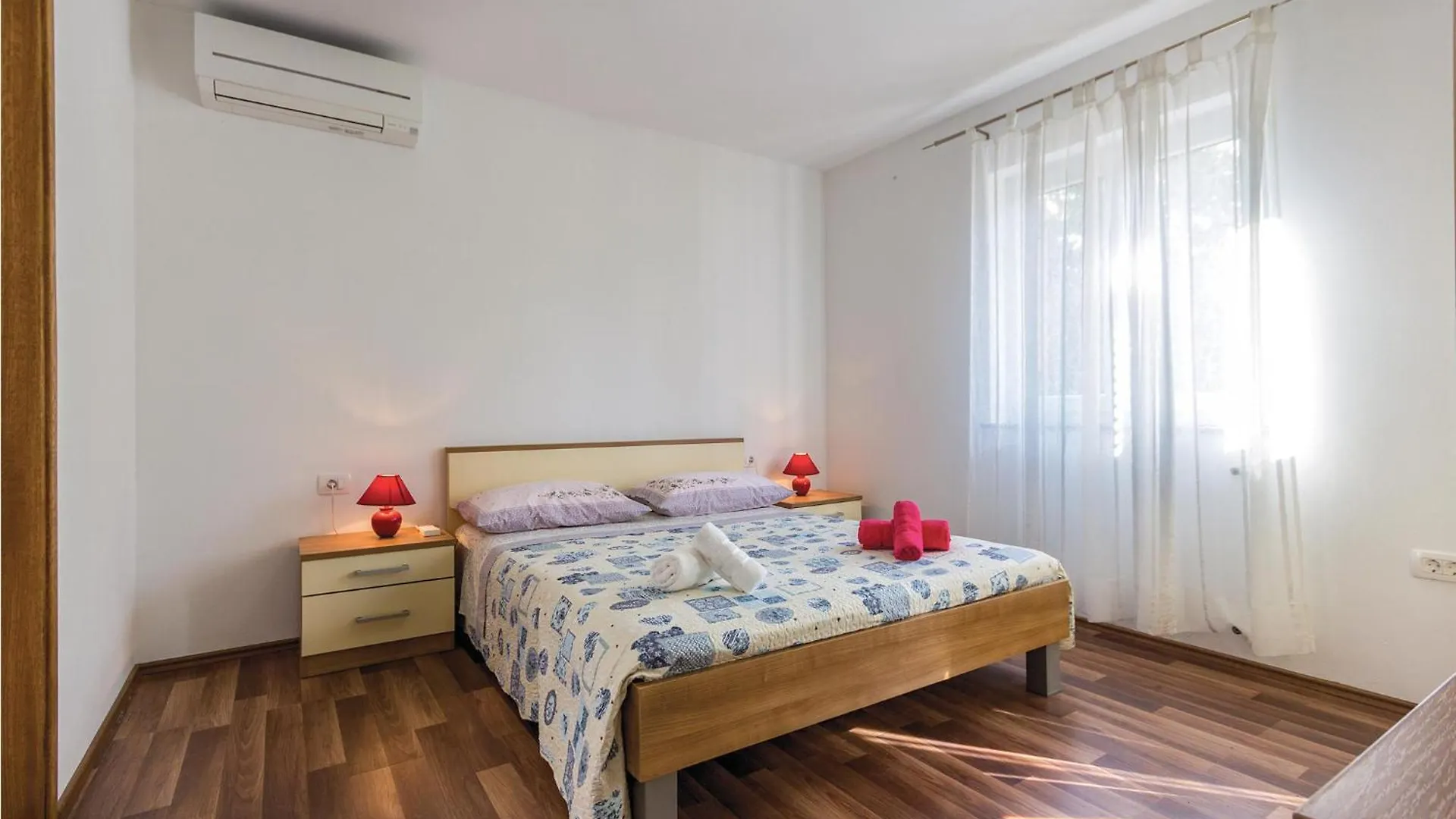 Сasa de vacaciones Beautiful Home In Butkovici With Wifi Croacia